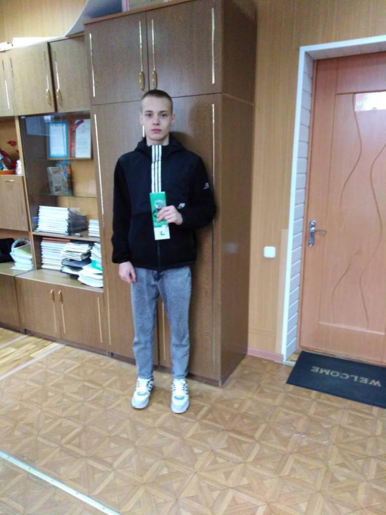 7b8d40d7-e61c-4376-a1e9-09b0cedacf23.jpg