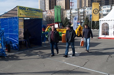 На выставке Югагромаш